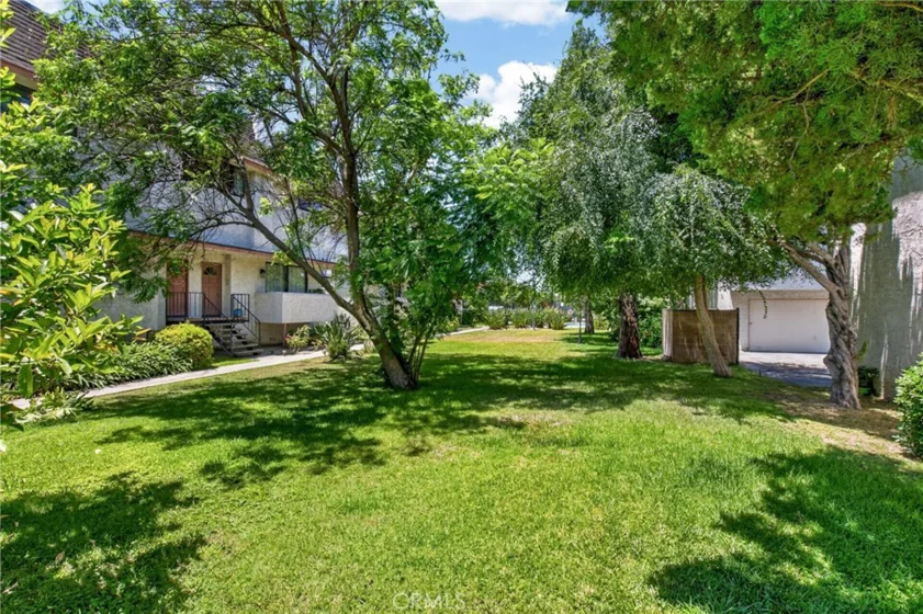 18410 Lull Street #1 photo 33