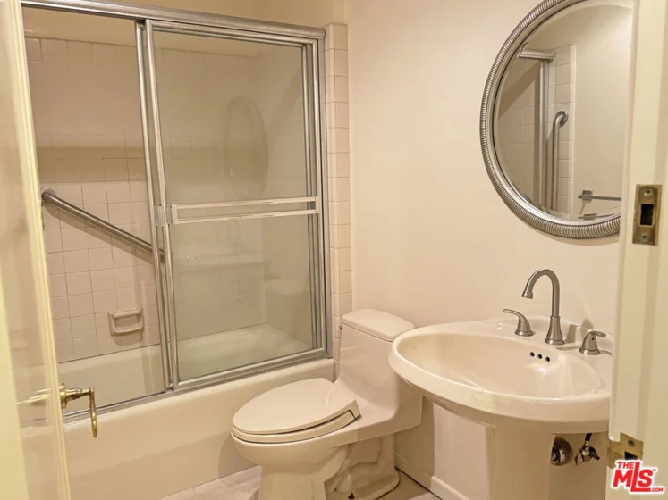 10550 Wilshire Boulevard #103 photo 16
