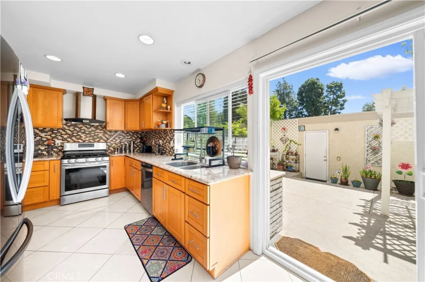 12839 Newhope Street photo 15