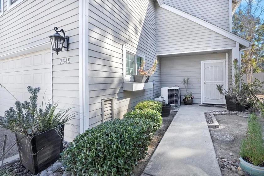 7545 Jamacha photo 18