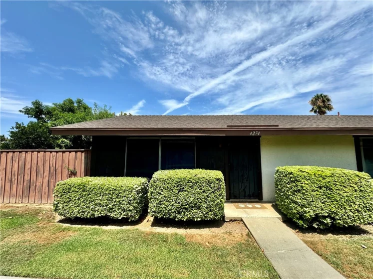 4274 Kingsbury Place photo 1