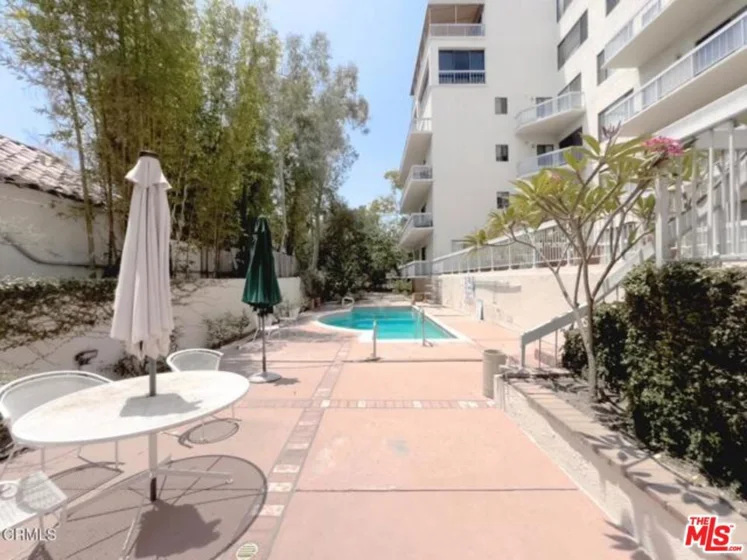 4460 Wilshire Boulevard #705 photo 10