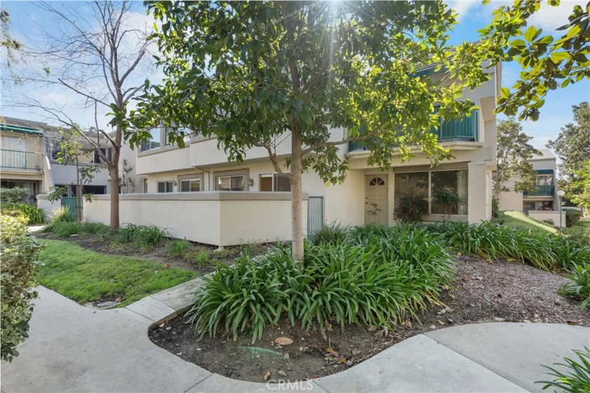 18510 Mayall Street #I photo 1