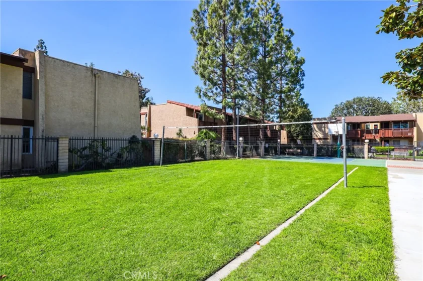 1030 W Macarthur #86 photo 26