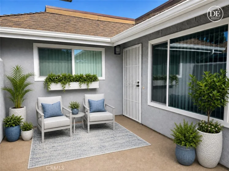 9704 Bickley photo 1