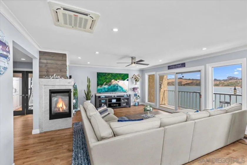 4747 Marina #16 photo 15