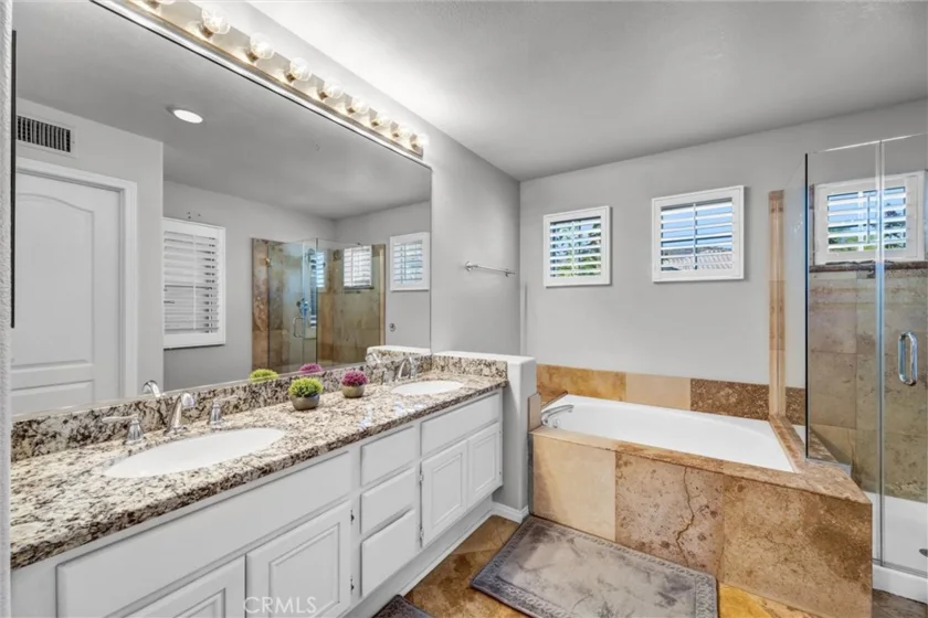 147 Mira Mesa photo 21