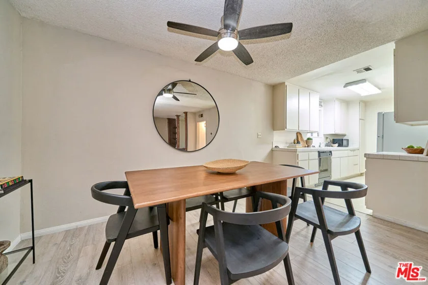 5437 Corteen Place #212 photo 13