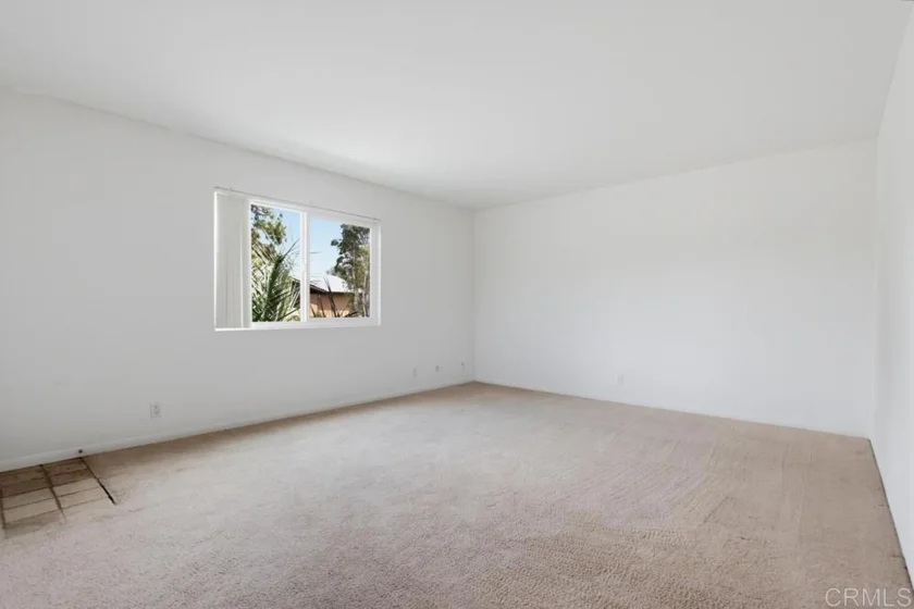 509 Calle Montecito #42 photo 3