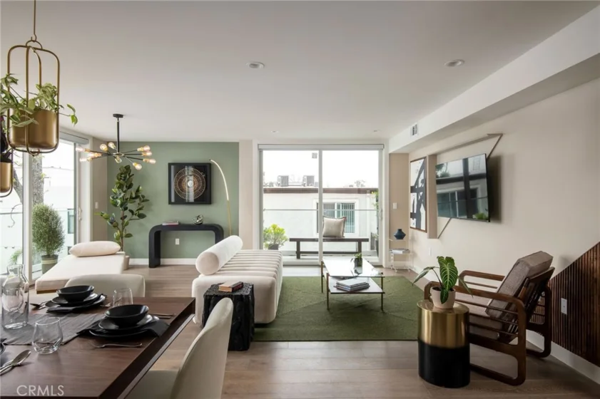 380 Cordova Street #206 photo 1