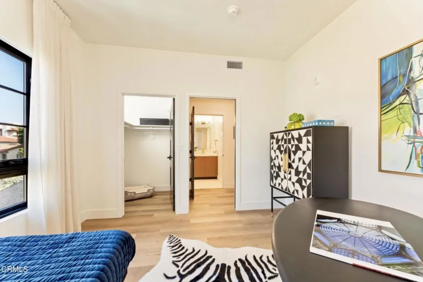 139 S Oak Knoll Avenue #303 photo 12