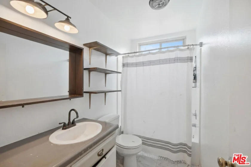 12940 Riverside Drive #201 photo 11