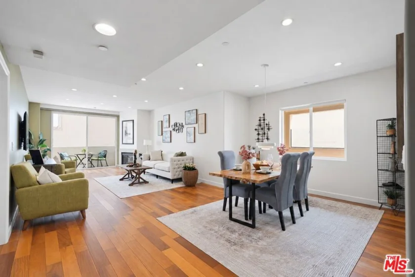 1540 Amherst Avenue #PH2 photo 5