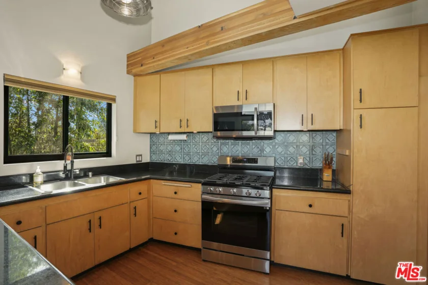 4283 Moore Street #4 photo 32