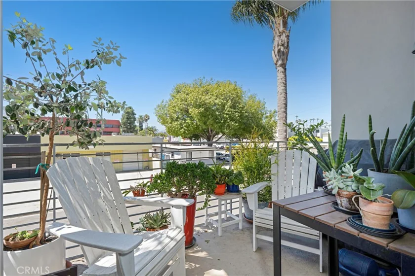 13320 Beach #203 photo 27