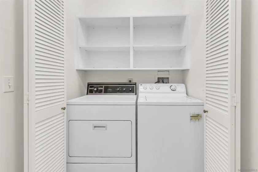 3990 Centre Street #209 photo 21