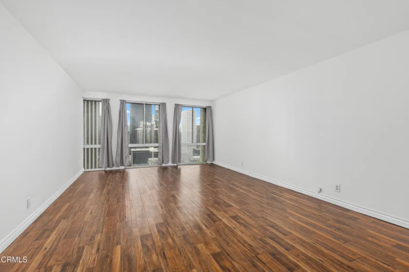 800 W 1st Street #2107 photo 43