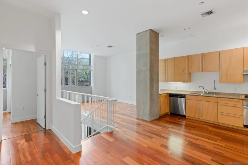 801 Ash Street #101 photo 1