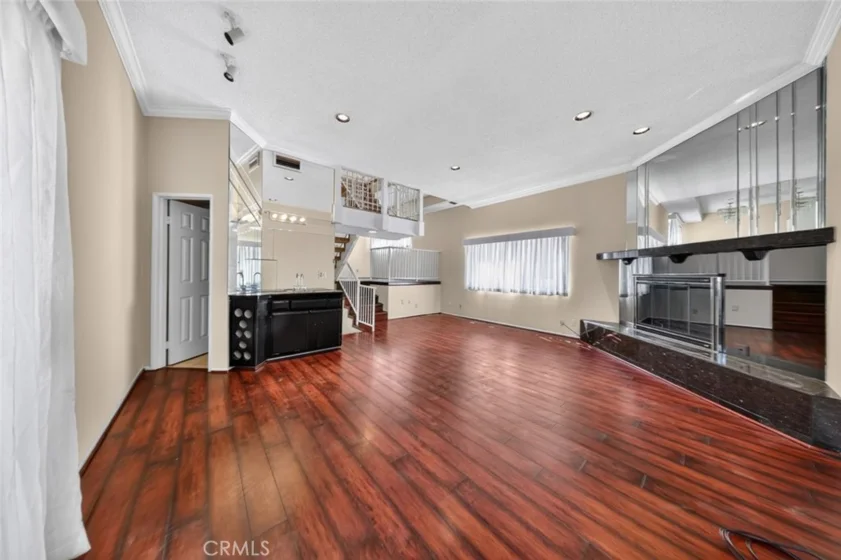 7650 Topanga Canyon Boulevard #9 photo 9