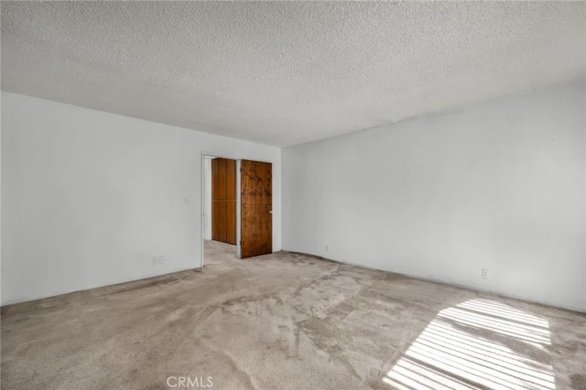 1860 San Francisco Avenue #1 photo 4