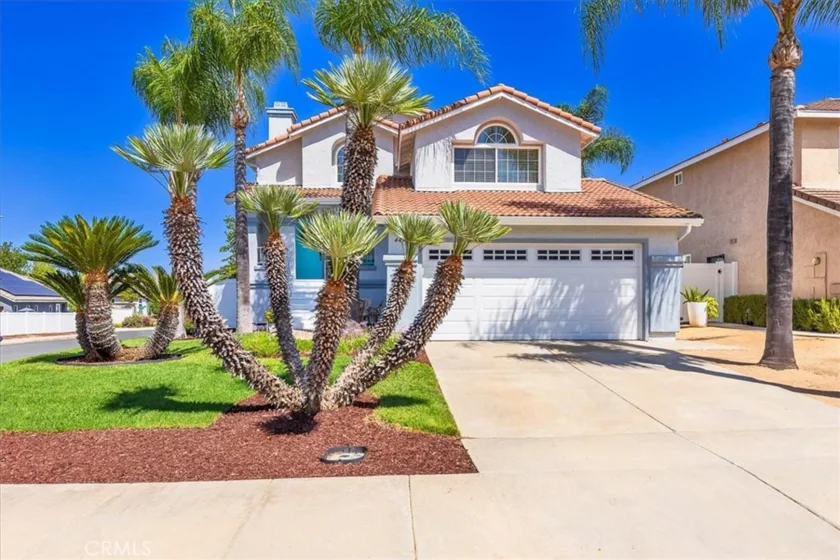 44706 Calle Banuelos photo 2
