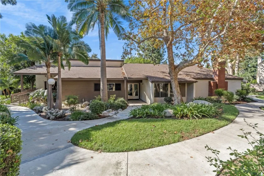 1370 Cabrillo Park Drive #H photo 21