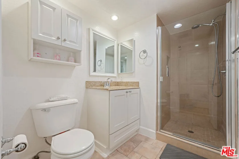 1515 S Beverly Drive #201 photo 9