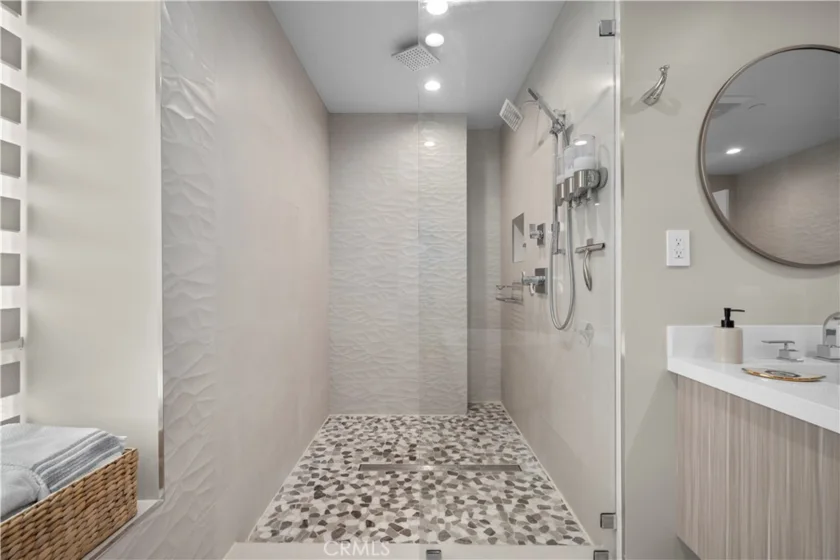 14157 Tiara Street #101 photo 5