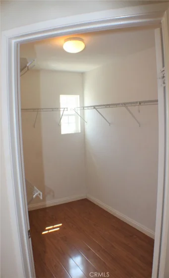 15613 Lasselle Street #17 photo 12
