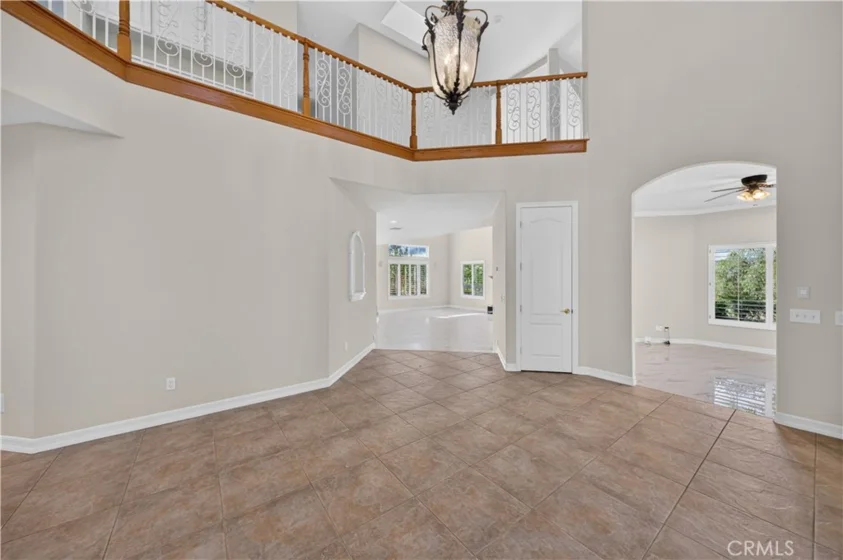 21100 Paseo Montana photo 9