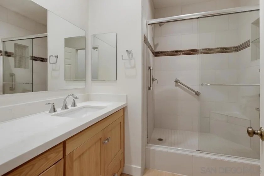 5865 Friars Road #3104 photo 5