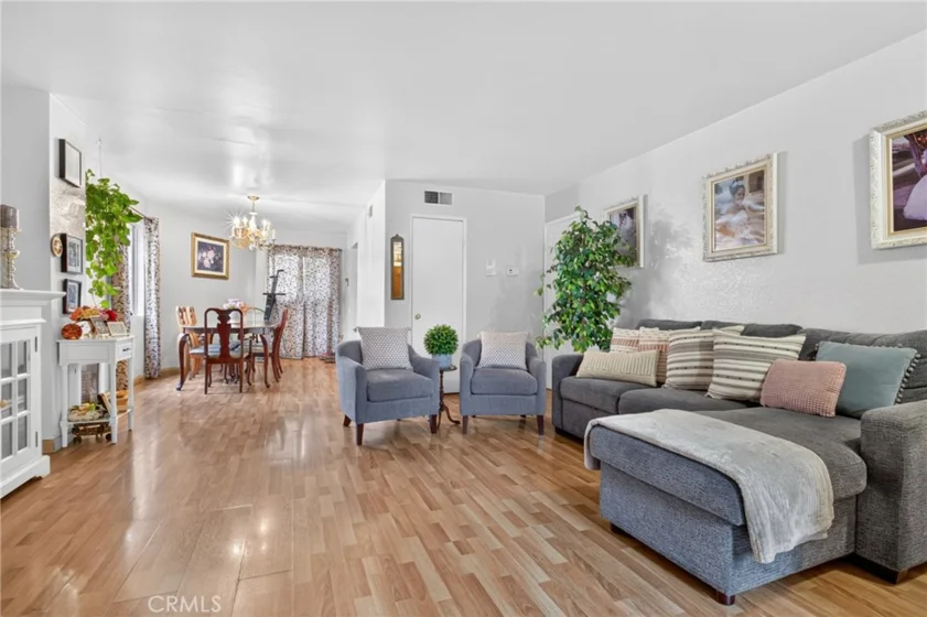 9414 Moonbeam Avenue #19 photo 6