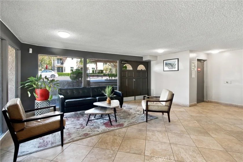 2386 E Del Mar Boulevard #111 photo 30