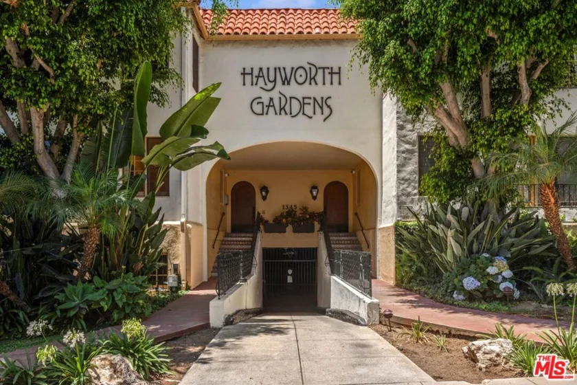 1345 N Hayworth Avenue #2 photo 2