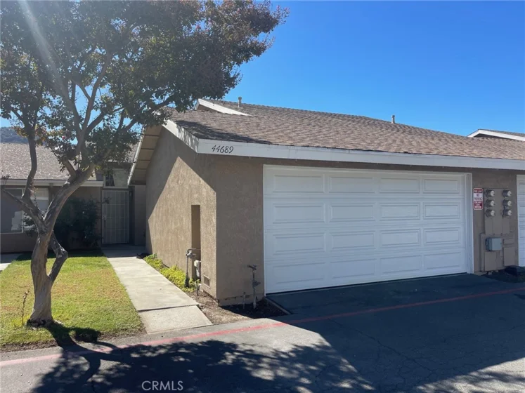 44689 La Paz Road photo 1