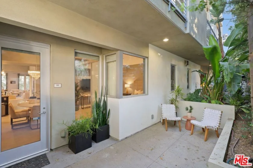 1250 N Harper Avenue #302 photo 30