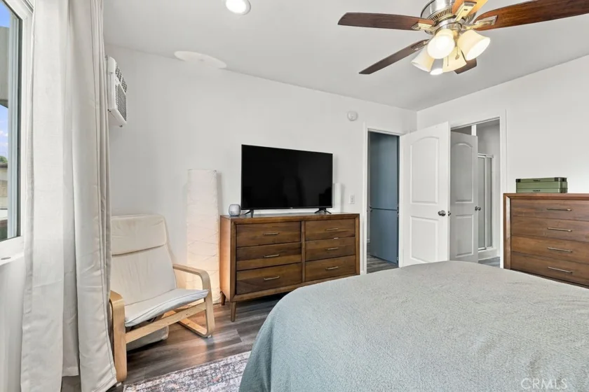 8800 Cedros Avenue #108 photo 13