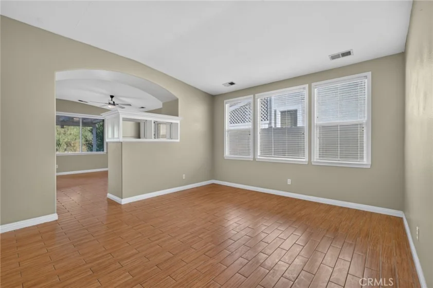 37799 Amber Lane photo 7