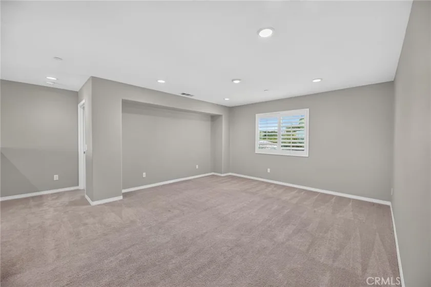34136 Thistlewood Avenue photo 23