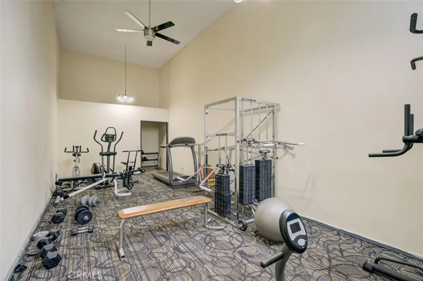 5454 Zelzah Avenue #215 photo 23