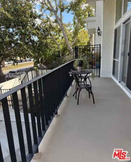 511 San Vicente Boulevard #107 photo 15