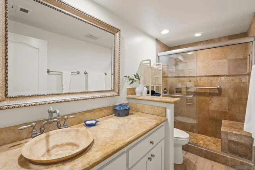 5437 La Jolla Boulevard photo 28