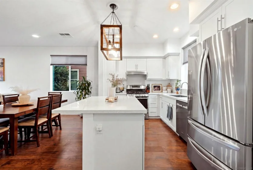 325 Royal Gln #608 photo 10