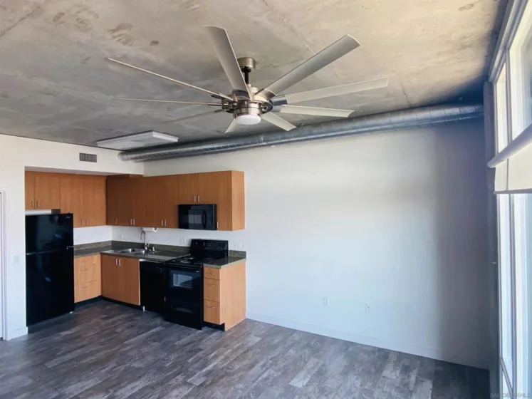 1080 Park Boulevard #1209 photo 8