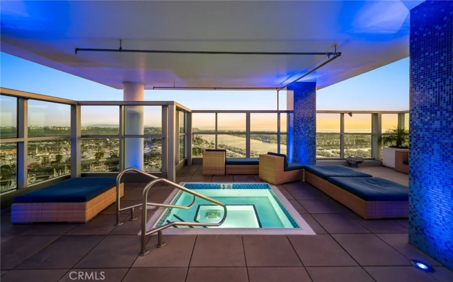 13700 Marina Pointe #611 photo 51