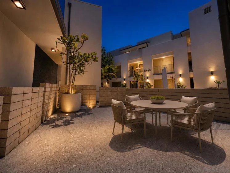 5482 La Jolla #L103 photo 2