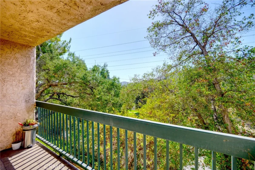 2940 N Verdugo #206 photo 27