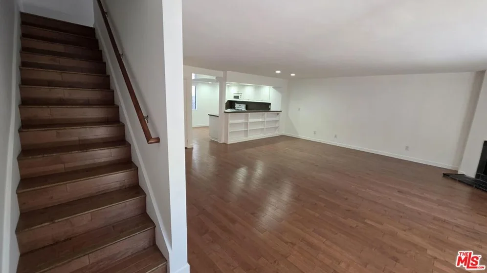 1018 6th Street #C photo 10