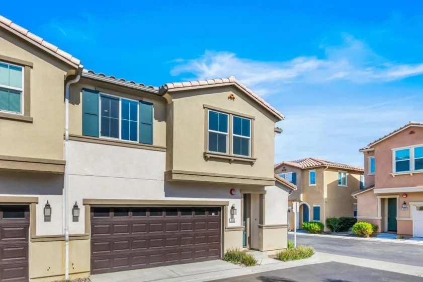 505 Pinedale photo 29
