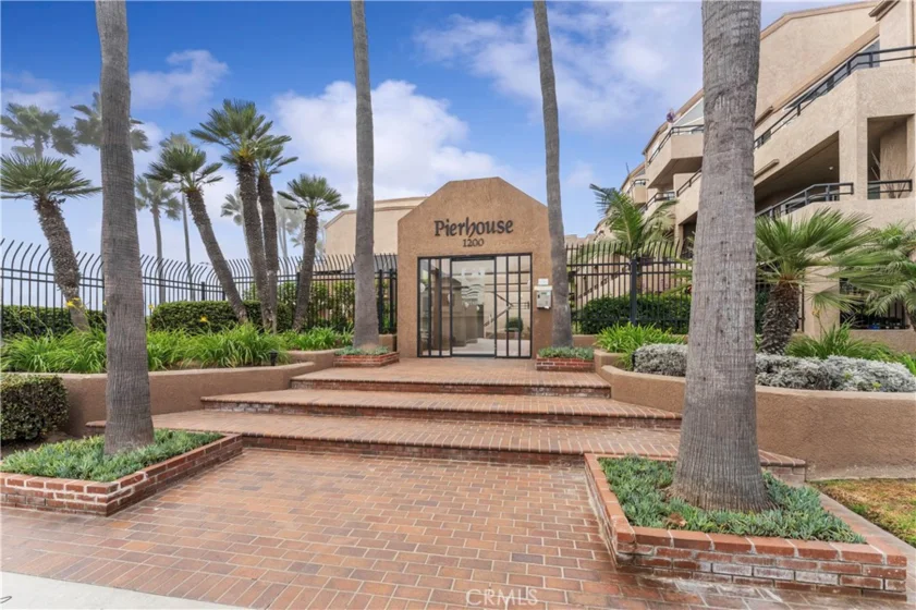 1200 Pacific Coast Highway #322 photo 1